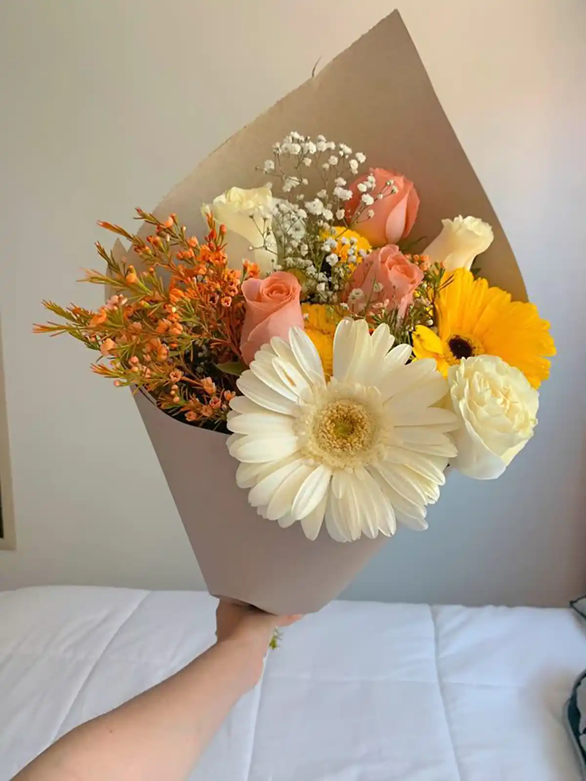 دسته گل ساده و شیک دسته گل لاکچری دسته گل ارزان دسته گل کوچک برای هدیه دسته گل ژیپسوفیلا دسته گل هدیه