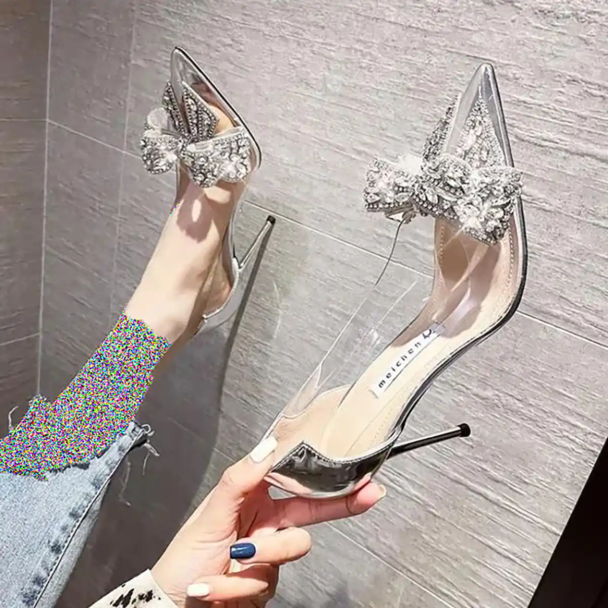 کفش طلقی پاشنه کوتاه
کفش طلقی ساده
کفش طلقی دیجی کالا
کفش طلقی پاپیونی
کفش طلقی نگین دار