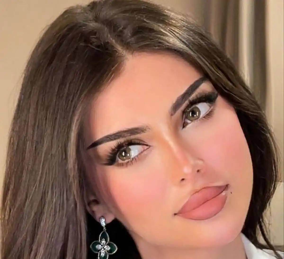 آرایش ساده دخترانه میکاپ ساده و شیک آموزش آرایش صورت در خانه میکاپ با رها اموزش میکاپ دخترانه ارایش عروسی