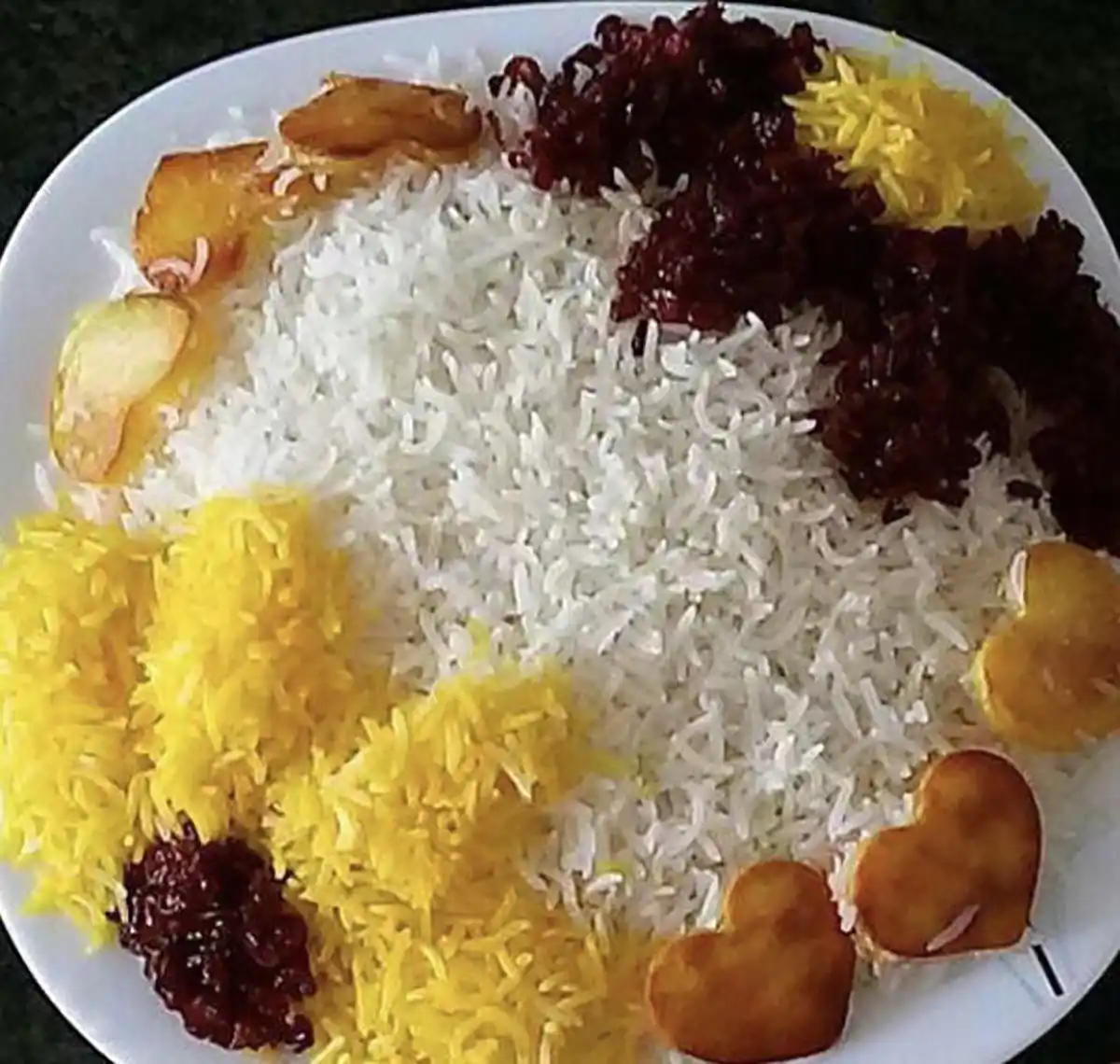 تزیین برنج مجلسی شابلون تزیین برنج تزیین برنج ساده و زیبا تزیین برنج عروس تزیین زرشک پلو مجلسی تزیین مرغ مجلسی در دیس