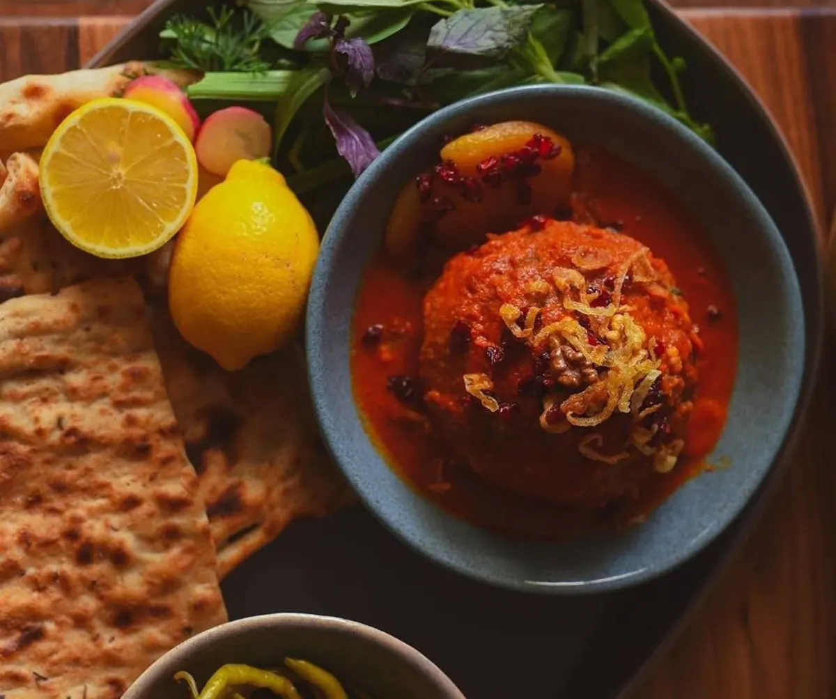 دیزاین غذای رستورانی
زیباترین تزیین غذا
دیزاین بشقاب غذا
شیک ترین تزیین غذاهای ایرانی
تزیین غذا برای مدرسه
تزیین غذا برای مهمانی