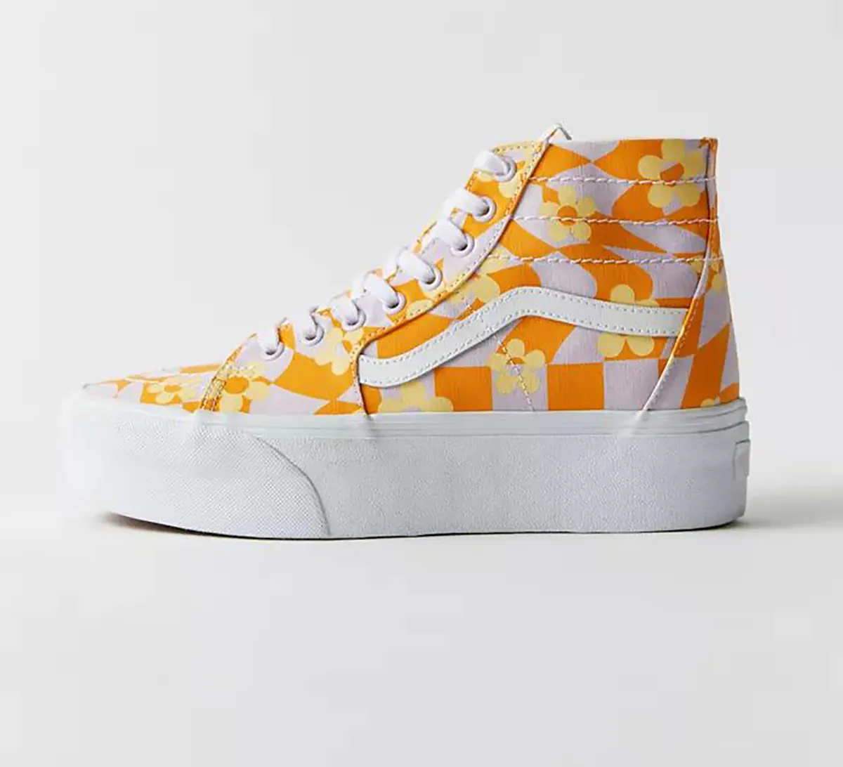 قیمت کفش آل استار اصل
کفش کانورس رنگی shoes
کفش کانورس رنگی converse
تشخیص کفش آل استار اصل
کانورس اصل