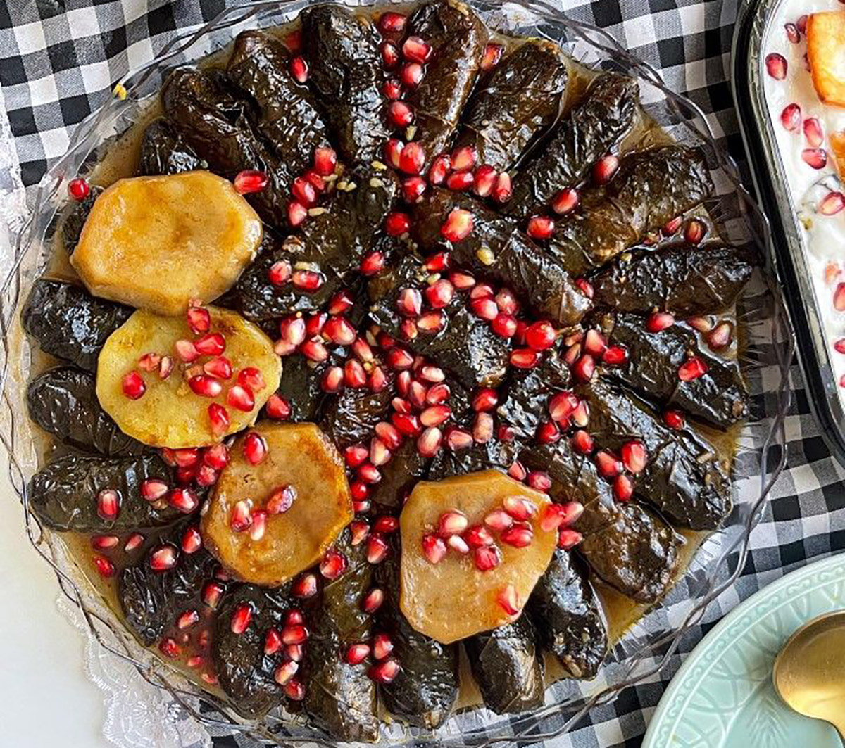 طرز تهیه سبزی دلمه برگ مو