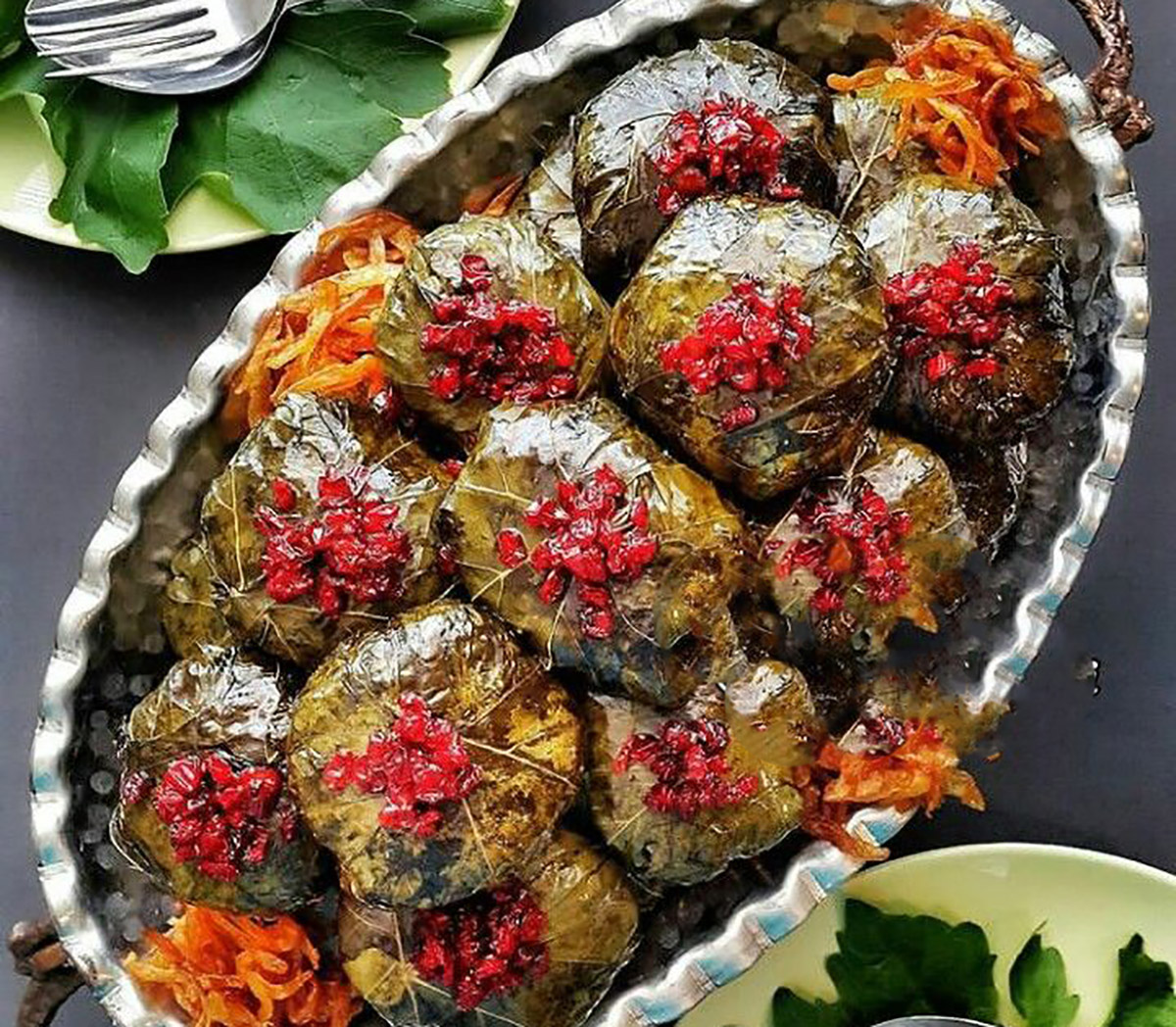 تزیین دلمه مجلسی