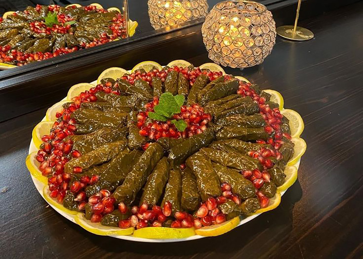 طرز تهیه دلمه برگ مو مجلسی