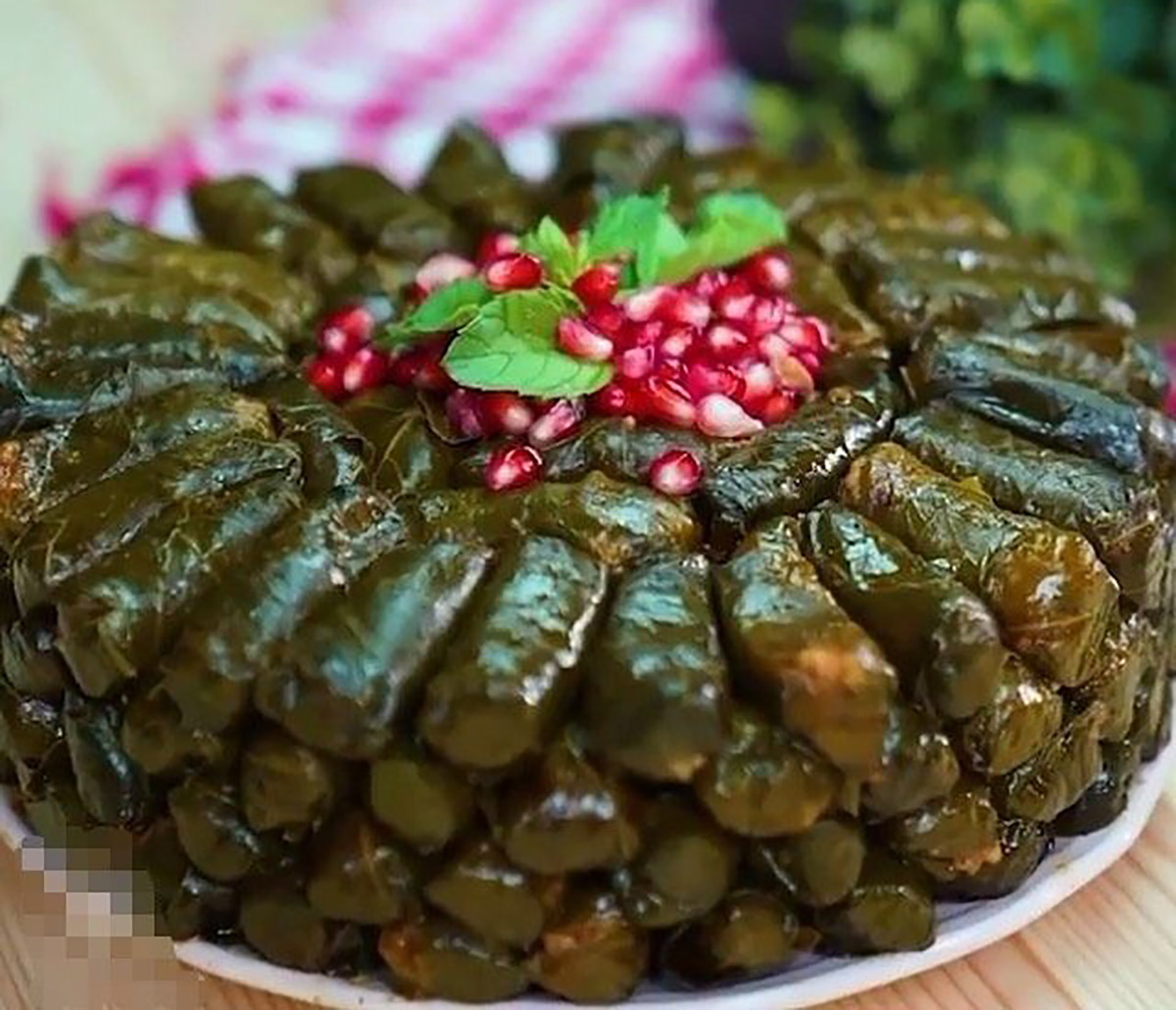 تزیین دلمه مجلسی