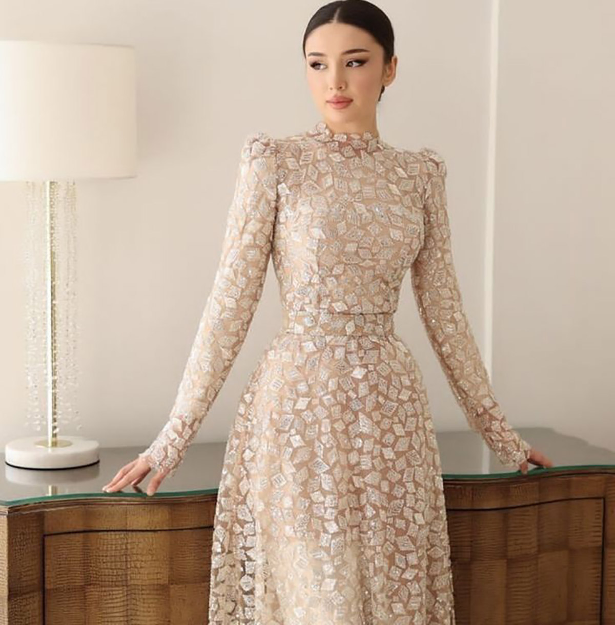 قیمت لباس مجلسی زنانه برای عروسی