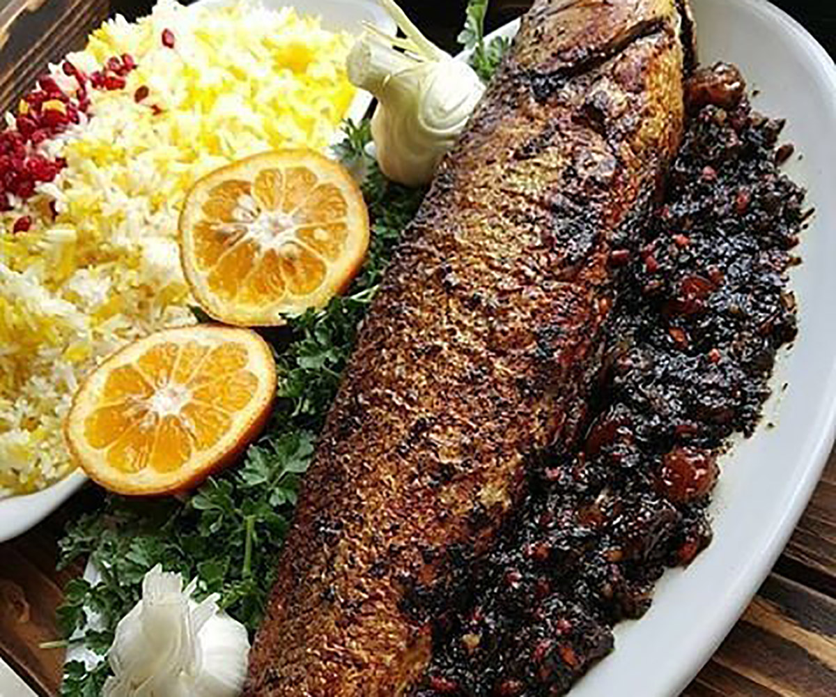 طرز تهیه سبزی پلو با ماهی رستورانی