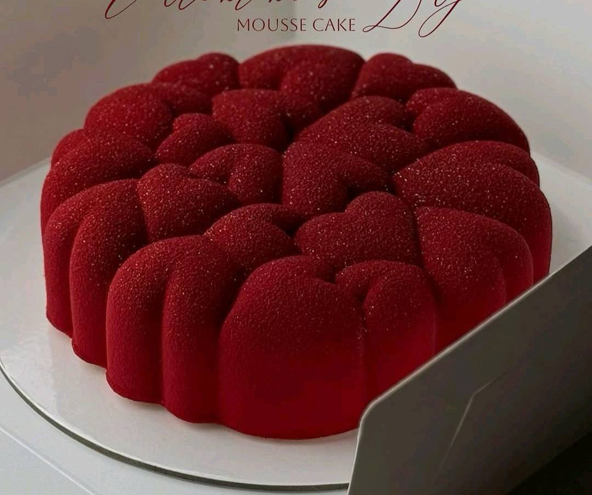 کیک عاشقانه