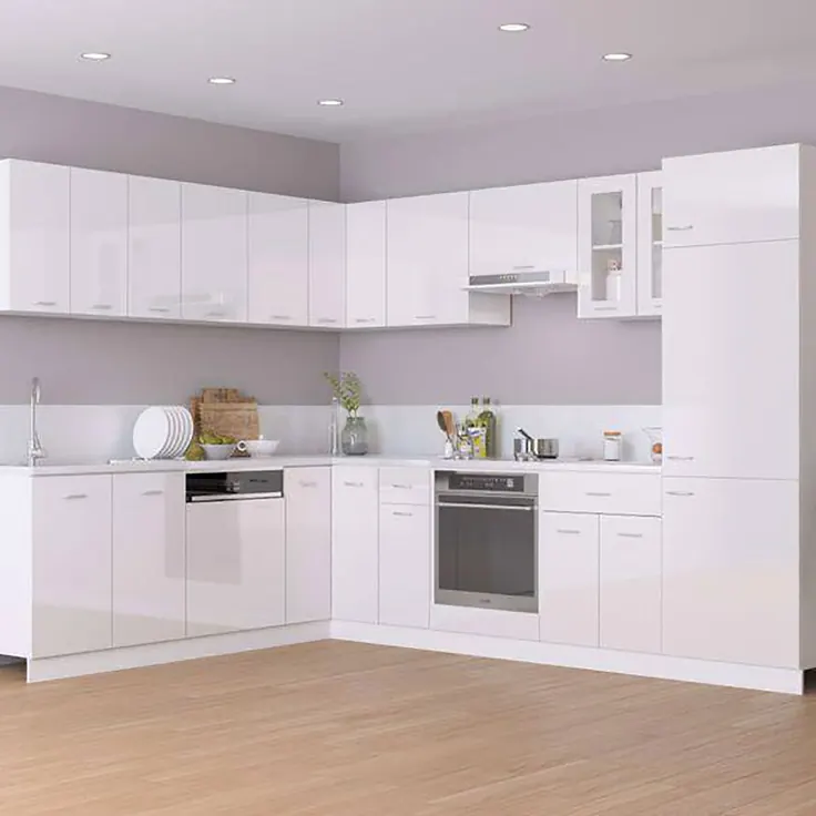 کابینت هایگلاس سفید برای دکور آشپزخانه کوچک
